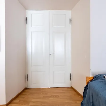 Appartamento 12 Guests, 70m2, Center Of Old Town, Wi-fi, Streaming *