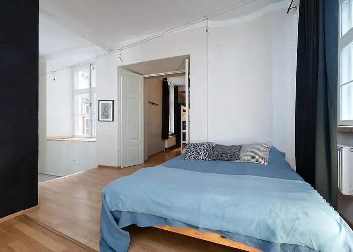 12 Guests, 70m2, Center Of Old Town, Wi-fi, Streaming 塔林