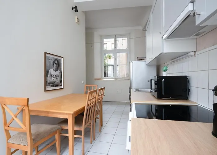 Appartement 12 Guests, 70m2, Center Of Old Town, Wi-fi, Streaming